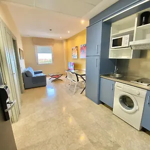 https://aparthome.es-andalucia.com